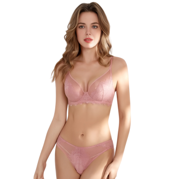 CHANTELLE Δαντελένιο σετ εσωρούχων με διαφάνεια