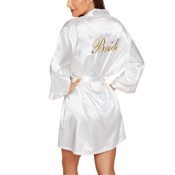 BRIDE Νυφικό σετ με σατέν μακρυμάνικη ρόμπα και νυχτικό με χρυσό κέντημα