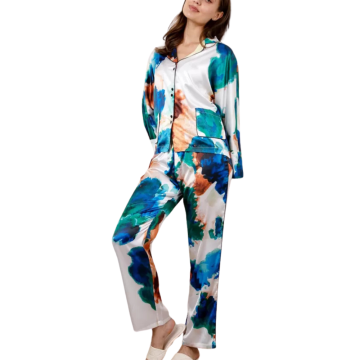 FAITH Πολύχρωμη σατέν υφής πιτζάμα με μακρυμάνικη πουκαμίσα με τσεπάκια και ασορτί παντελόνι